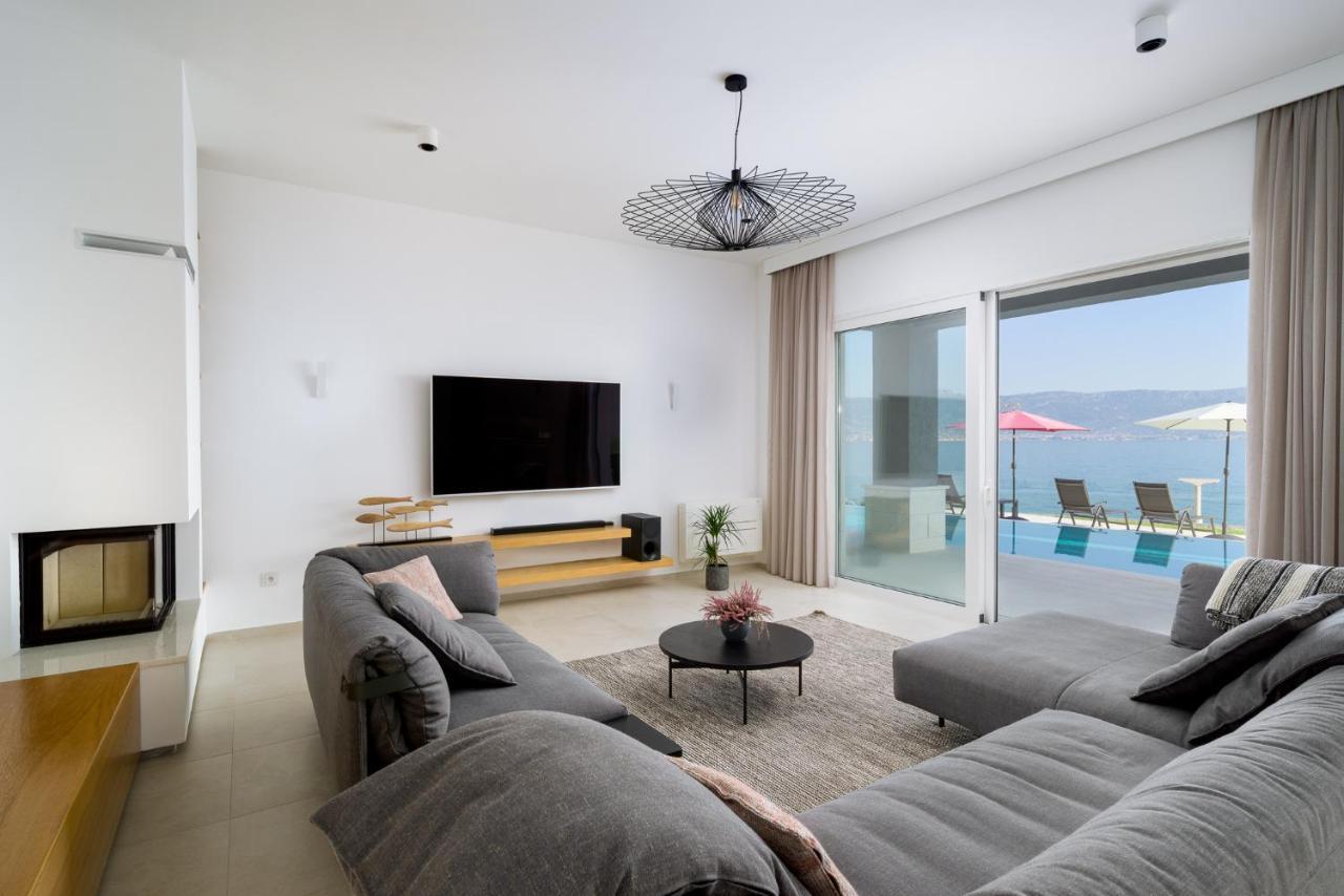 Acadia Beach Villas & Apartments Slatine Zewnętrze zdjęcie