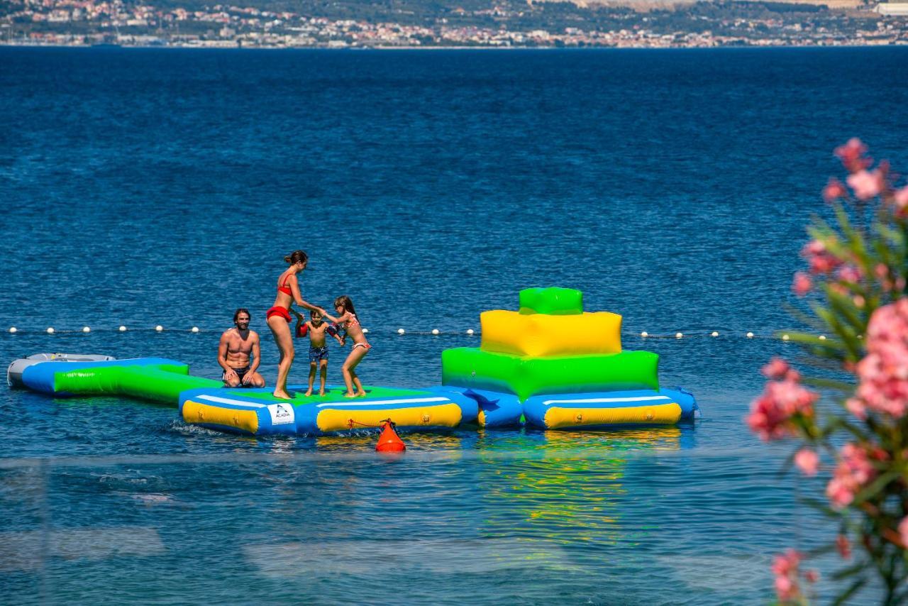 Acadia Beach Villas & Apartments Slatine Zewnętrze zdjęcie