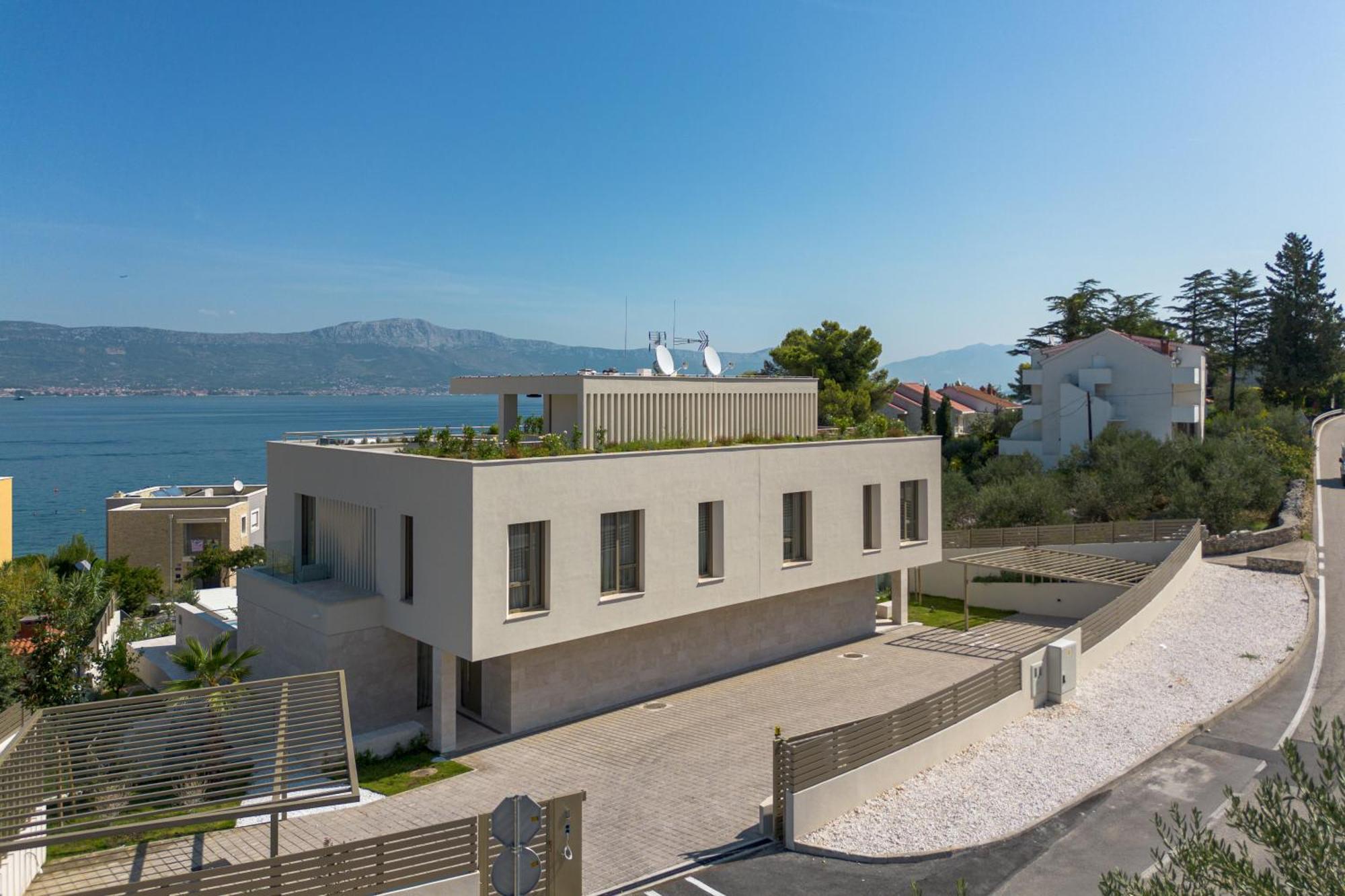 Acadia Beach Villas & Apartments Slatine Zewnętrze zdjęcie