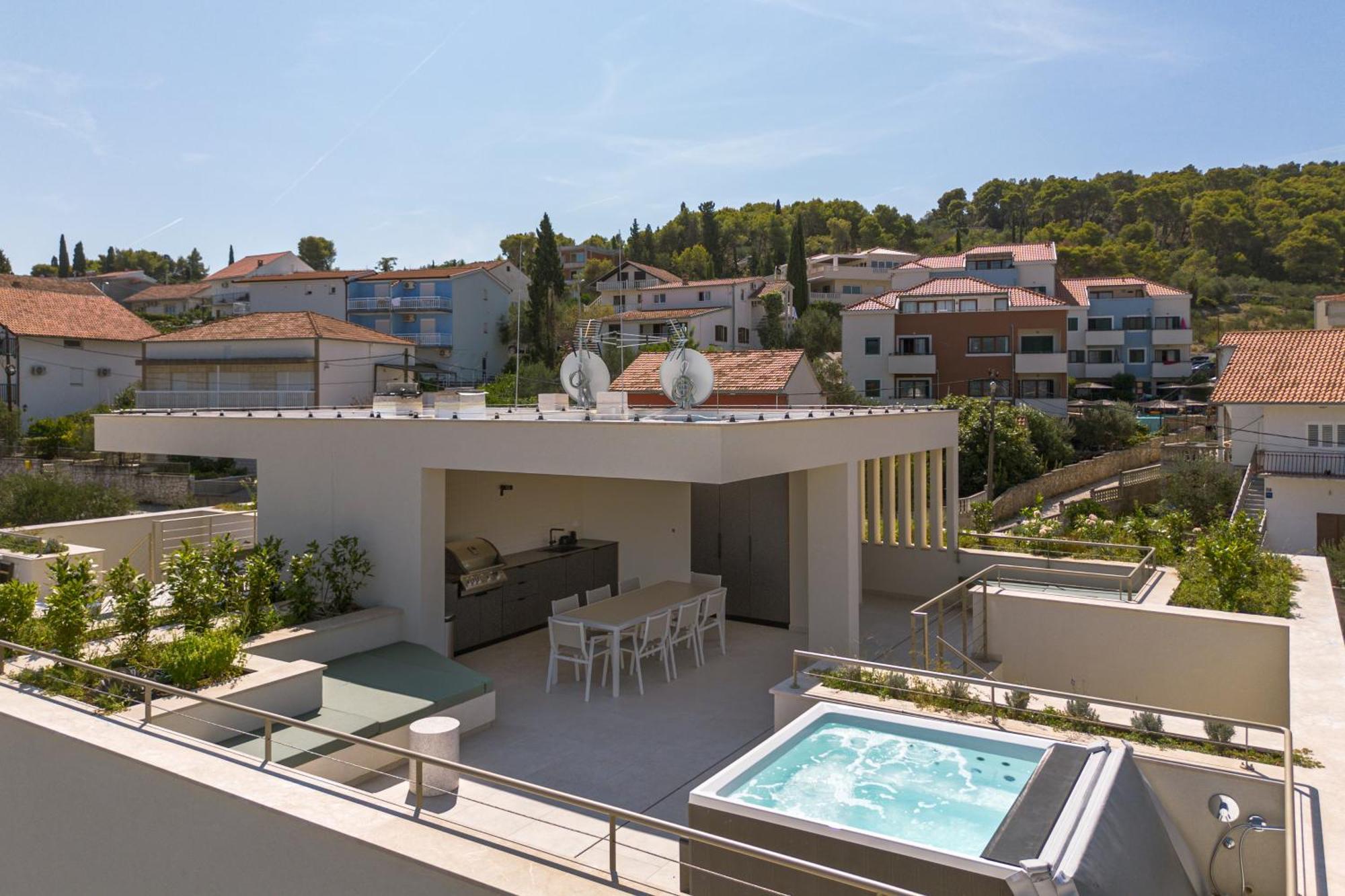 Acadia Beach Villas & Apartments Slatine Zewnętrze zdjęcie