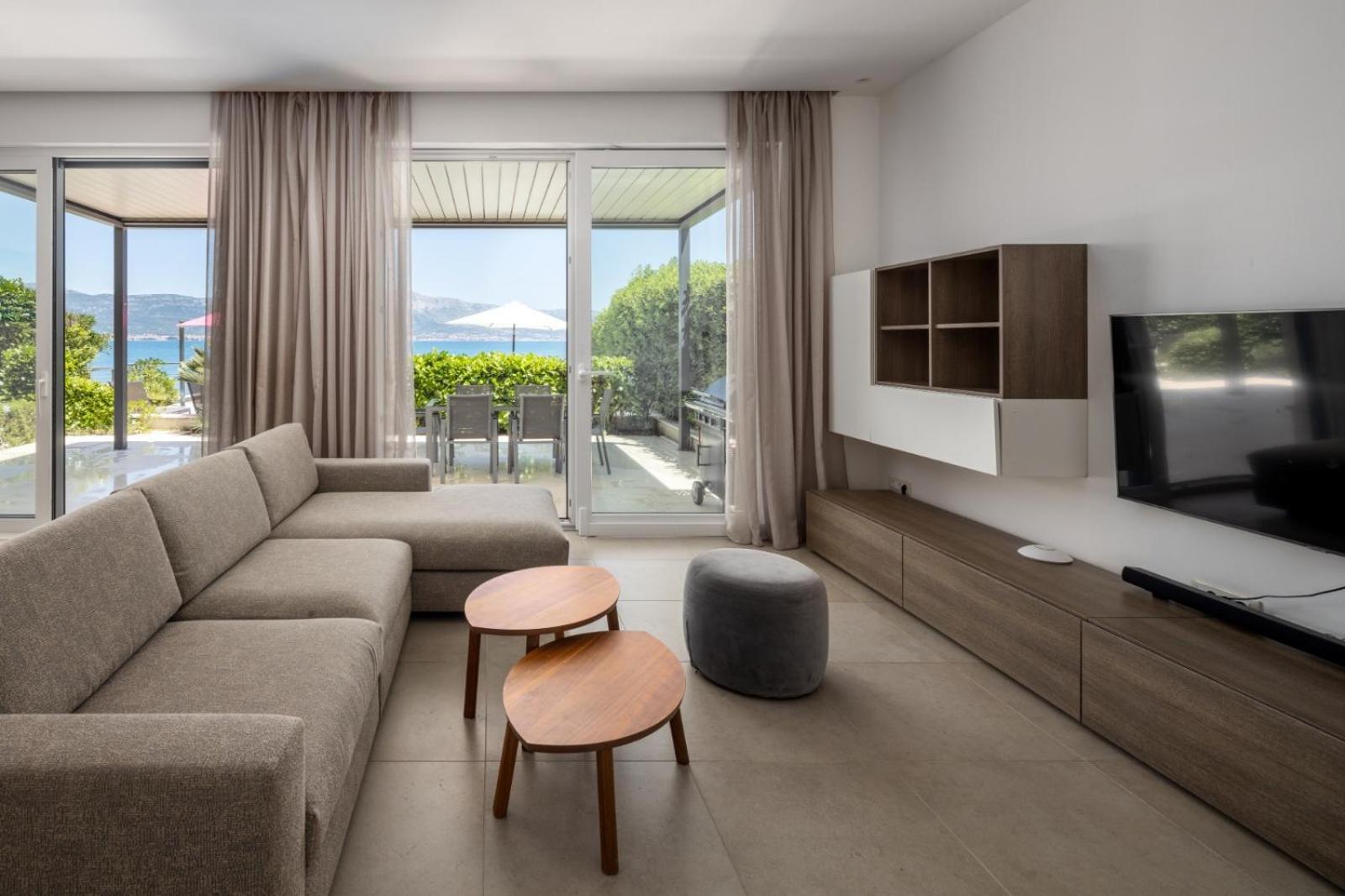 Acadia Beach Villas & Apartments Slatine Zewnętrze zdjęcie